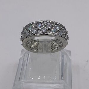 Ring, new, no tags, 925 sterling silver, sz 7, cigar band, quality CZ